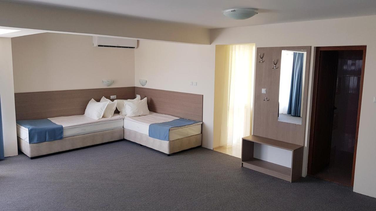 Амида Hotel Varvara  Buitenkant foto